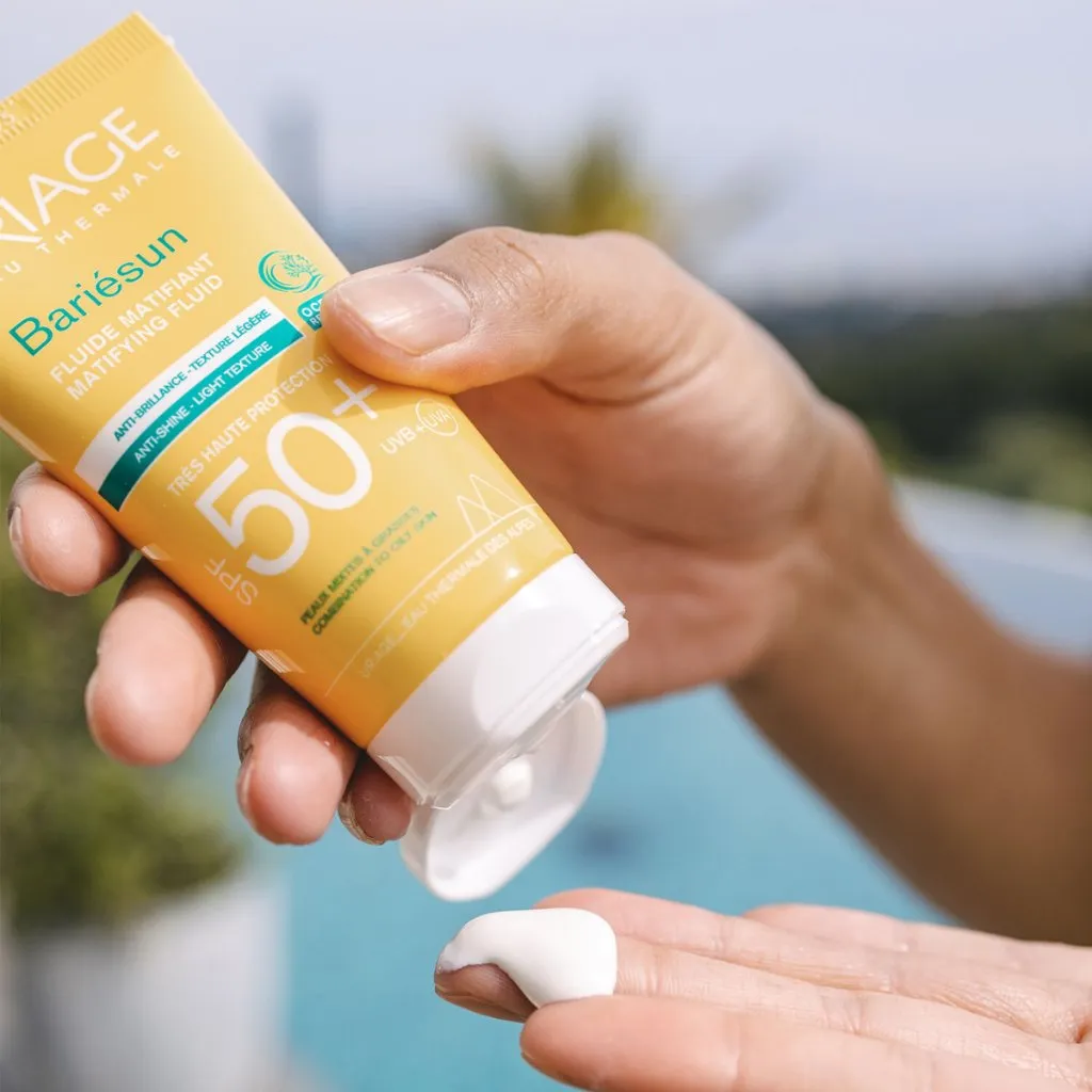 Kem chống nắng URIAGE Bariésun Hydratante Cream dưỡng ẩm