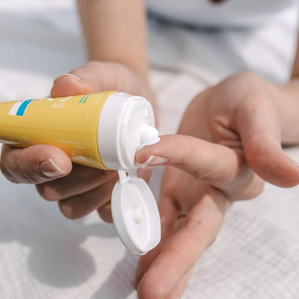 Kem chống nắng URIAGE Bariésun Hydratante Cream dưỡng ẩm