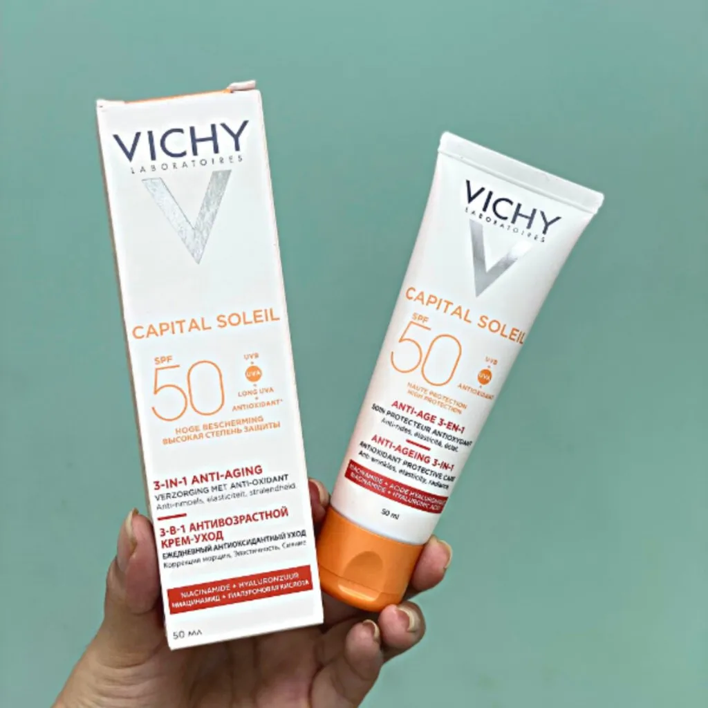 Kem Chống Nắng VICHY Capital Soleil Anti Ageing 3in1 SPF50+ UVB + UVA Hạn Chế Lão Hóa 50ml