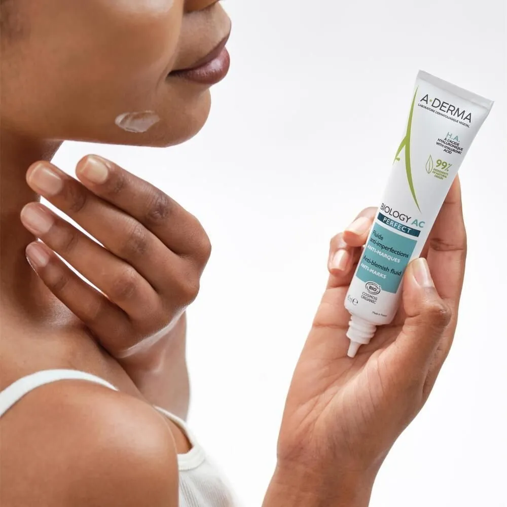 Kem Dưỡng A-derma Biology AC Perfect Anti-Blemish Fluid Giảm Mụn, Kiểm soát Bã Nhờn 40ml